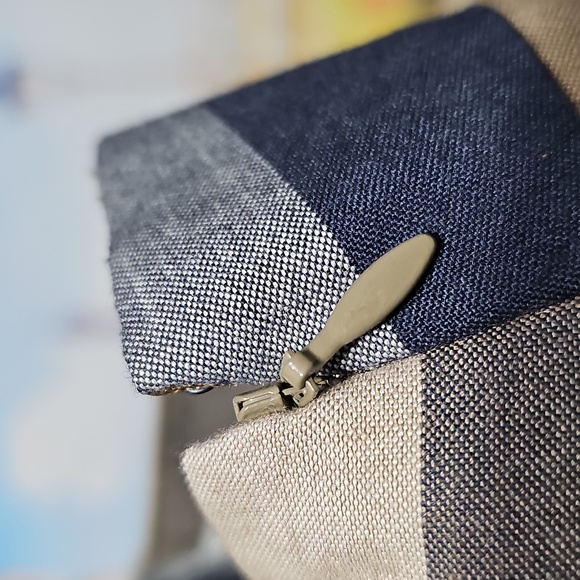 LOFT Plaid Pencil Skirt in Tan, Black, Gray Size 2P Petite New - Picture 6 of 8